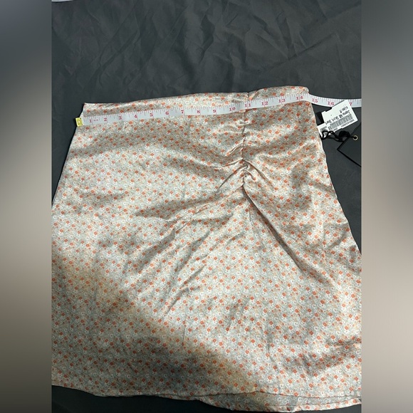 #313 Japna skirt - Picture 2 of 11